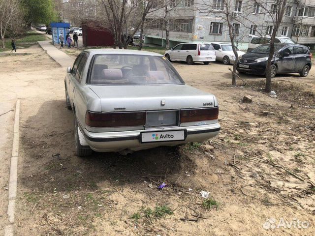 Toyota Mark II 2.5 AT, 1990, 300 000 км