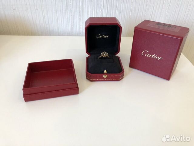 Золотое кольцо Cartier