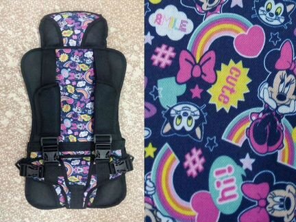 Автомобильное кресло со звездами и Микки