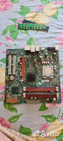 Материнская плата с процессором