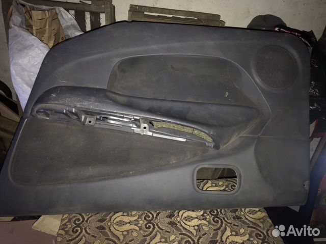 Боковая панель двери альмера седан