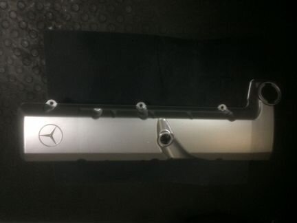 Клапанная крышка Mercedes Sprinter om602,2.9