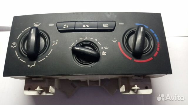 Блок управления печкой Peugeot