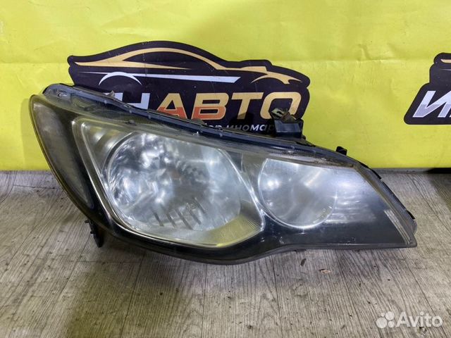 Фара передняя правая Honda Civic 4D 2005-2011