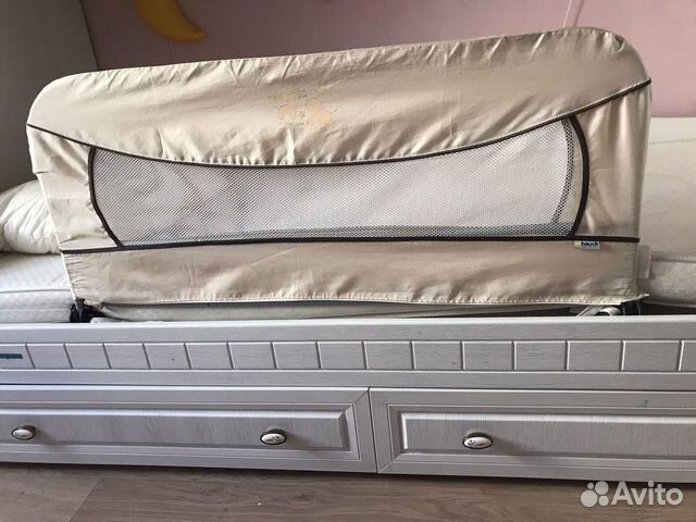 Защитный барьер, бортик для кровати Hauck