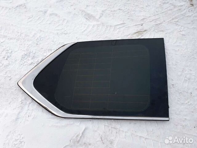 Стекло собачника правое LX570 LX450d LX 570