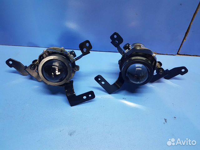 Противотуманная фара Hyundai Solaris 2 рестайлинг