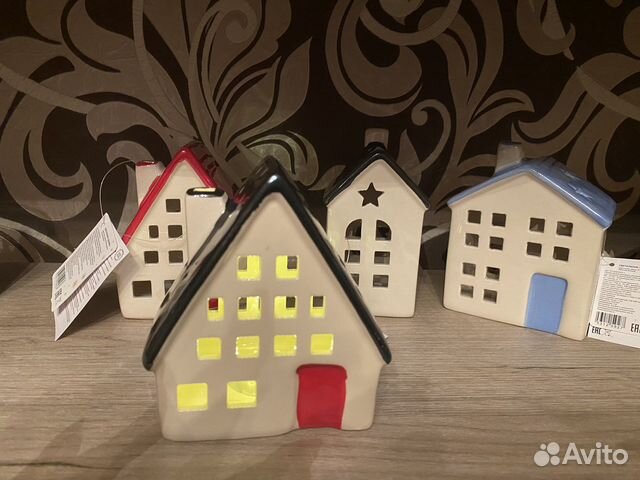 Продам новогодние домики с подсветкой