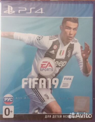 FIFA19 для PS4 новая в упаковке лицензионная