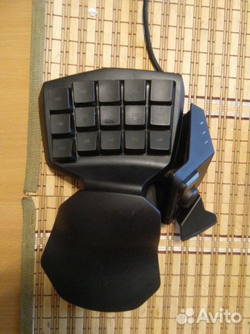 Игровая клавиатура razer
