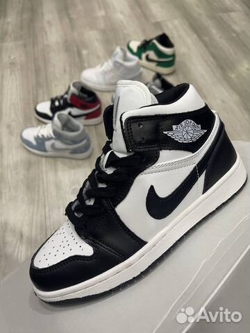 Кроссовки женские новые Nike Air Jordan 1 high