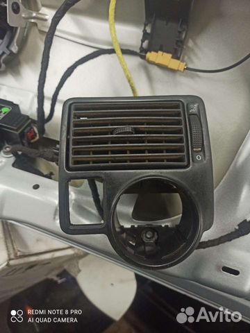 Гольф 4 Дефлектор левый 1J1819981B