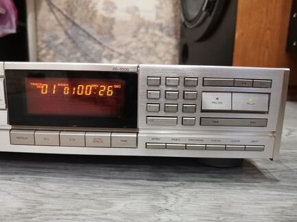 Cd проигрыватель Teac zd-7000