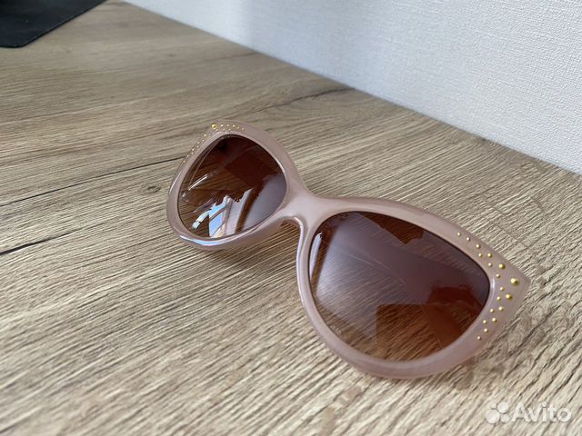 Солнцезащитные очки, женские