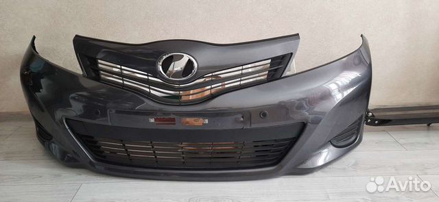Бампер Toyota vitz