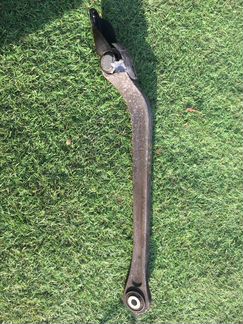 Рычаг передний нижний правый на Мерседес E-class 2