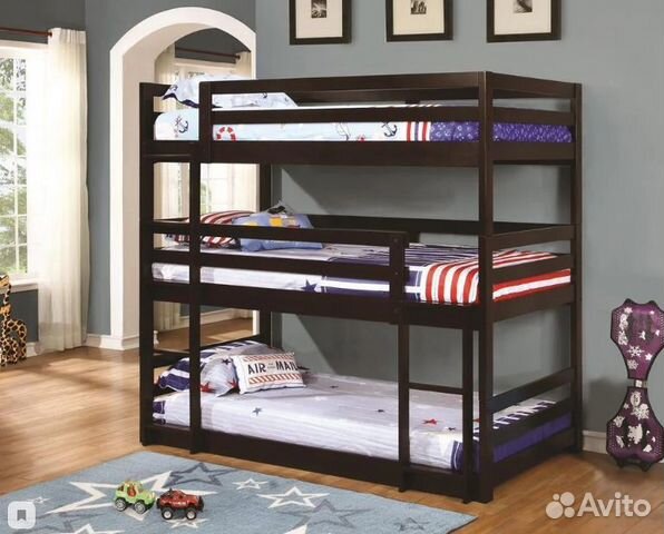 Трехярусная кровать в стиле IKEA