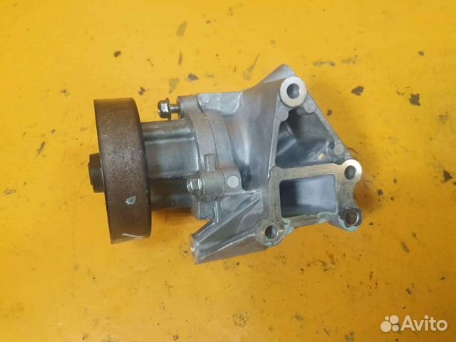 Помпа водяной насос Nissan 2.5 QR25 DE X-trail