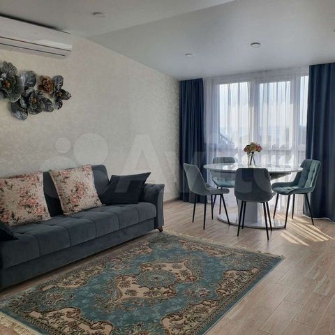 2-к. квартира, 60 м², 6/6 эт.