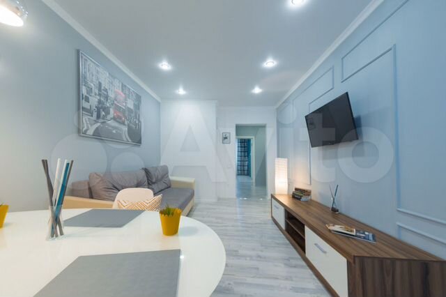 2-к. квартира, 51 м², 9/18 эт.