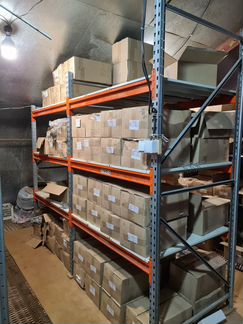 Стеллажи металлические на склад