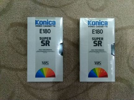 Видеокассеты с записями