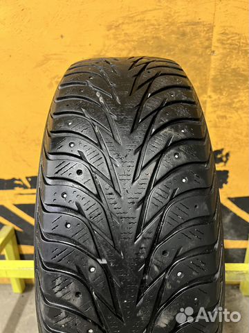 Yokohama Ice Guard IG35 215/60 R17
