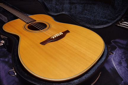 Акустическая гитара History NT-203. Japan. Кейс