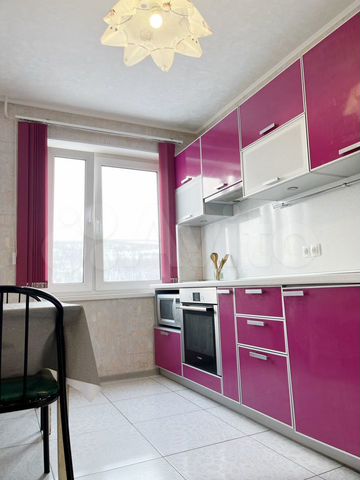 2-к. квартира, 43 м², 8/9 эт.