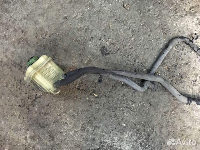 Бачок гур 3.2 3.6 3.0 4.2 Фольксваген Туарег