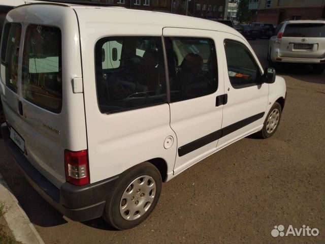 Авито партнер. Peugeot partner 2008. Peugeot partner 2009. Peugeot partner 2011. Авито.