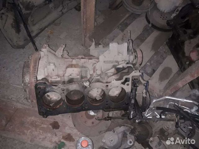 Коленвал шатуны корзина Nissan Almera Classic