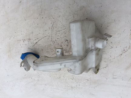 Бачок омывателя Volkswagen Passat Cc 2.0 TDI