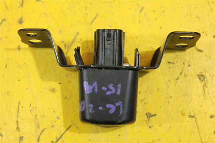 Камера в решетку радиатора передняя Toyota Land