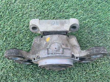 Опора двигателя Volvo V70 B5254T6 2008