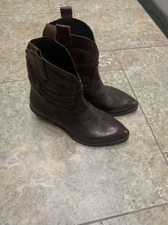 Ботинки/казаки 36 р Италия