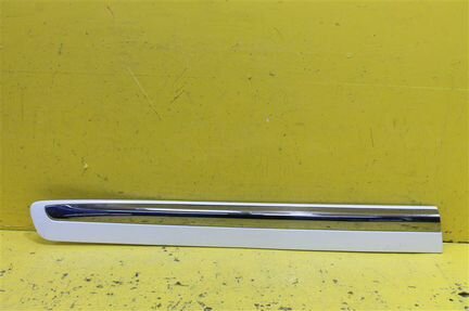 Молдинг двери передний левый Lexus Lx 3 2012-2015