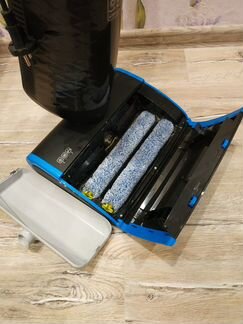 Пылесос Philips AquaTrio Pro