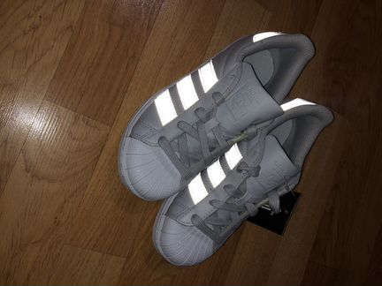 Новые кроссовки рр 33 super star