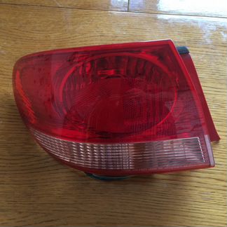 Мазда кседос 9 фонари