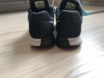 Кроссовки Nike Structure рефлективные