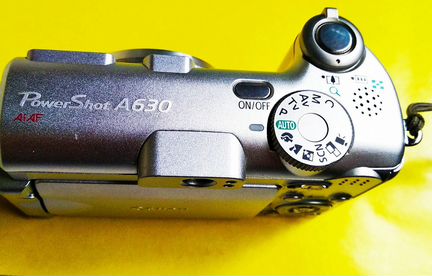 Компактный фотоаппарат