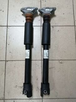 Комплект задних амортизаторов BMW F48