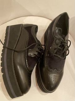 Новые ботинки 39