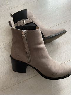 Ботильоны Zara