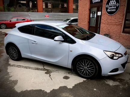 Opel Astra GTC 1.4 AT, 2012, 158 000 км