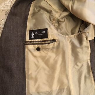 Пиджак и брюки б/у