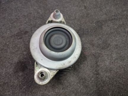 Подушка двигателя Mercedes W204 W204 C200 M271.950