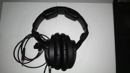 Sennheiser HD 300 Pro. Гарантия 1 год