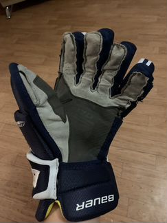 Хоккейные перчатки Bauer